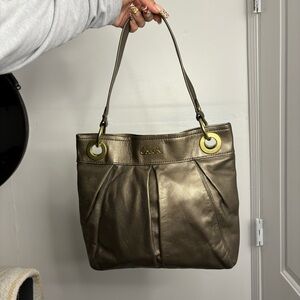 Coach Ashley Gold Leather Shoulder Hobo
Bag F177605